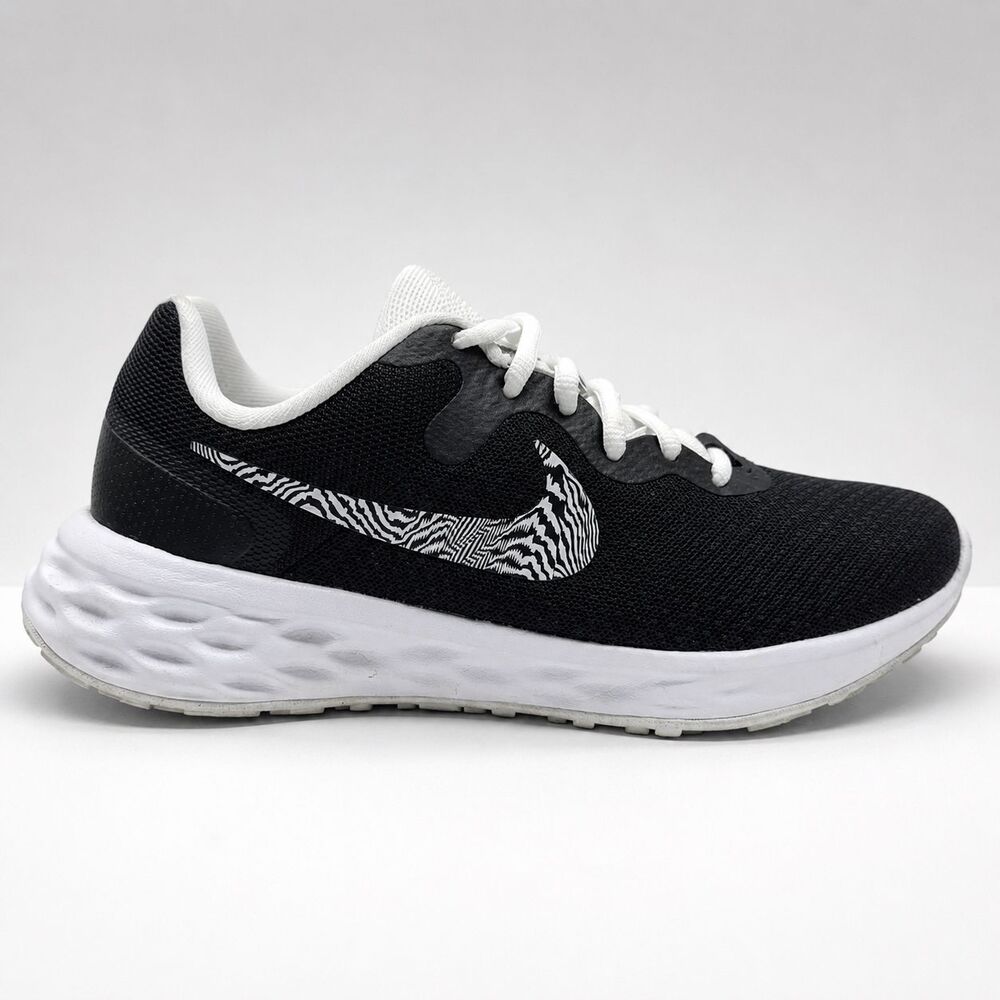 Nike Revolution-6 PRM Running Sneakers Womens US 7.5 Black White Zebra